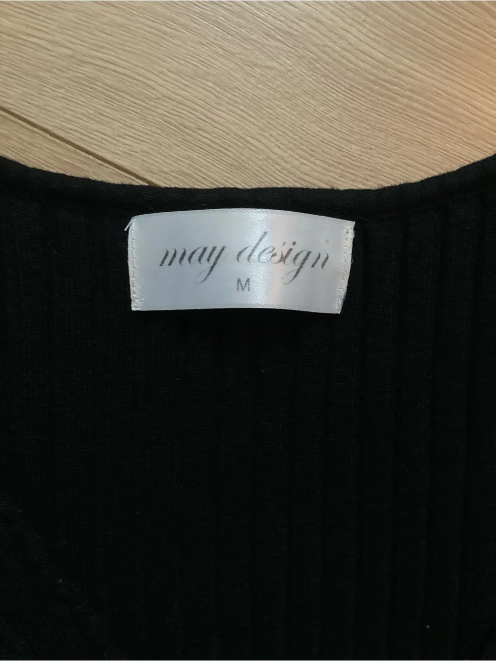 Black Ribbed V-Neck - Picture 2 of 2